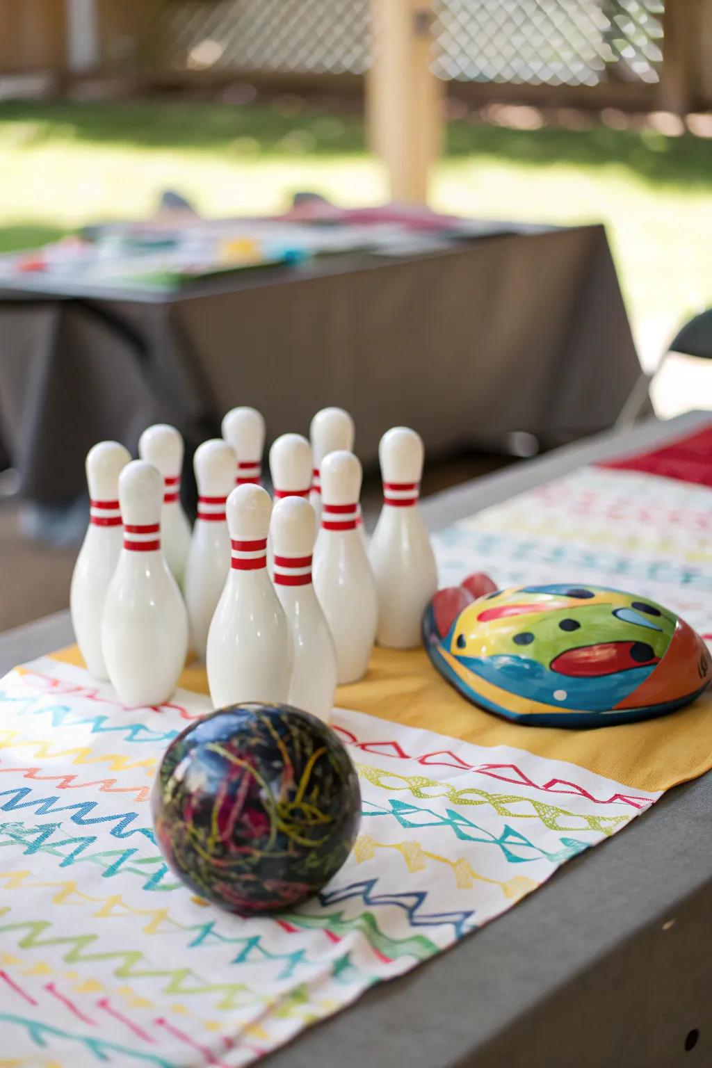 A timeless blend of bowling pins and a sphere for an enchanting centerpiece.