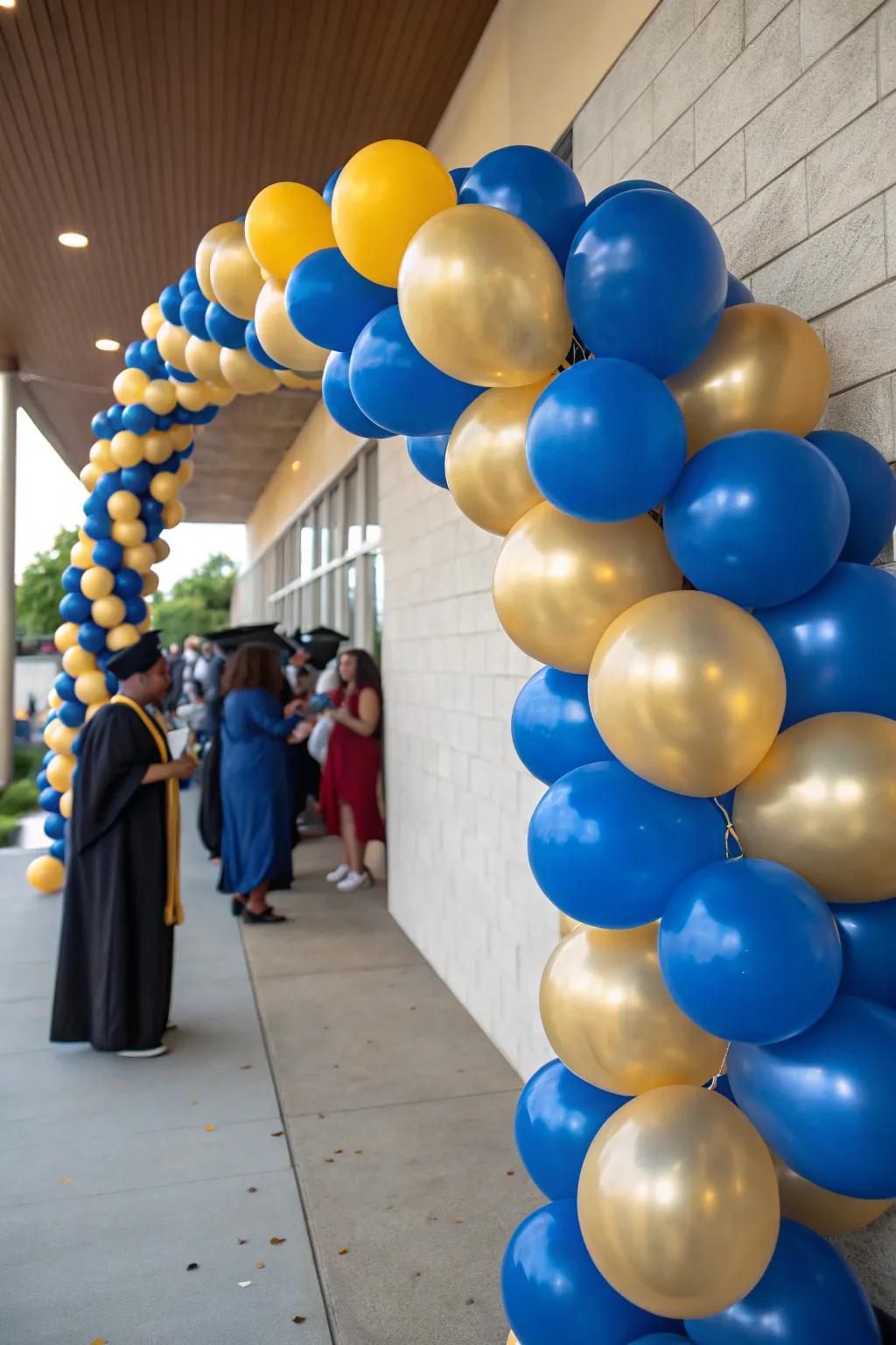 Dazzling balloon garlands bring your party to life.