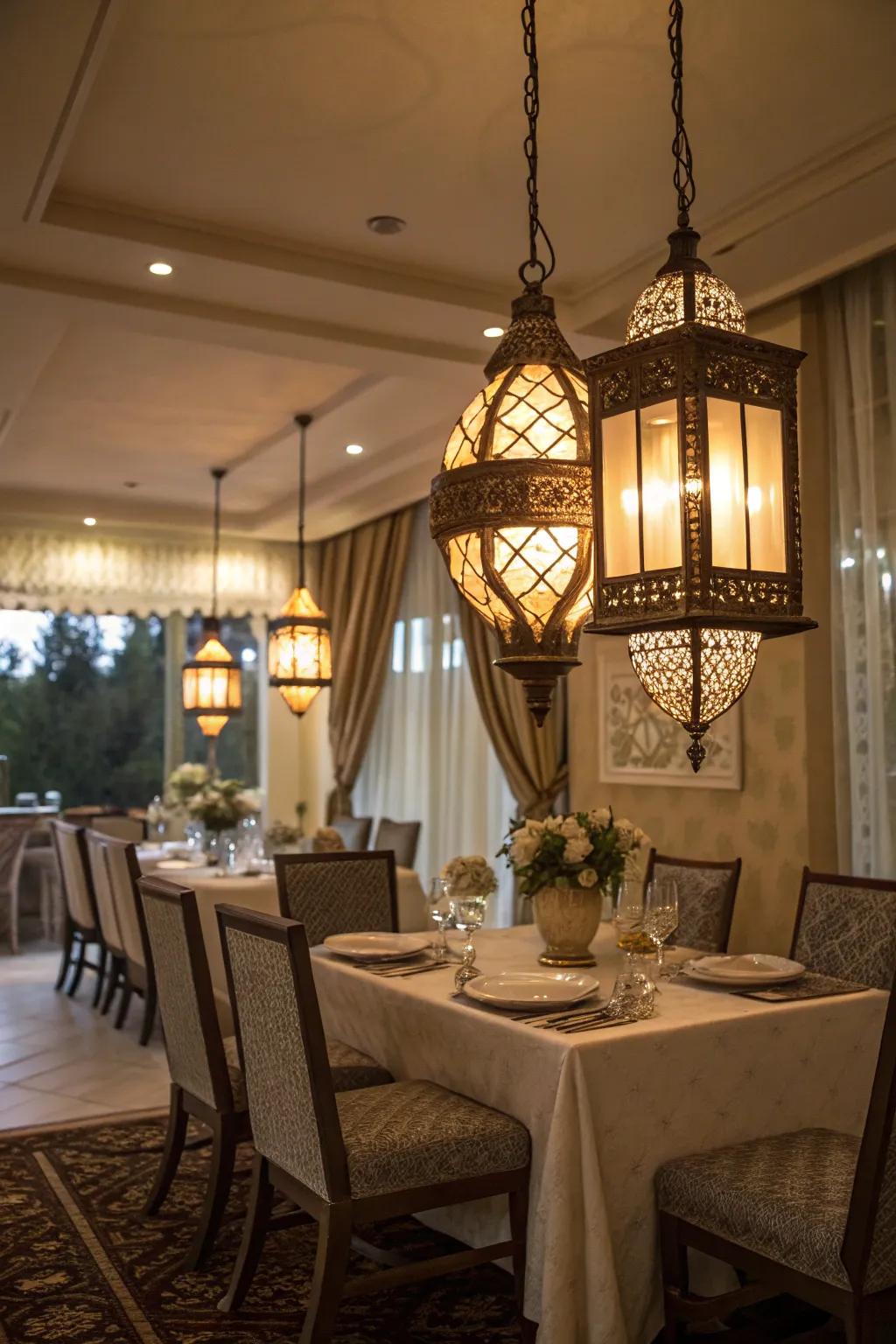 Carriage-style lights enhance the welcoming feel of your farmhouse dining room.