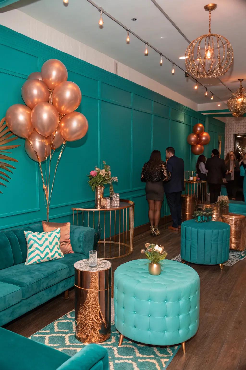Unexpected color schemes producing unforgettable décor.