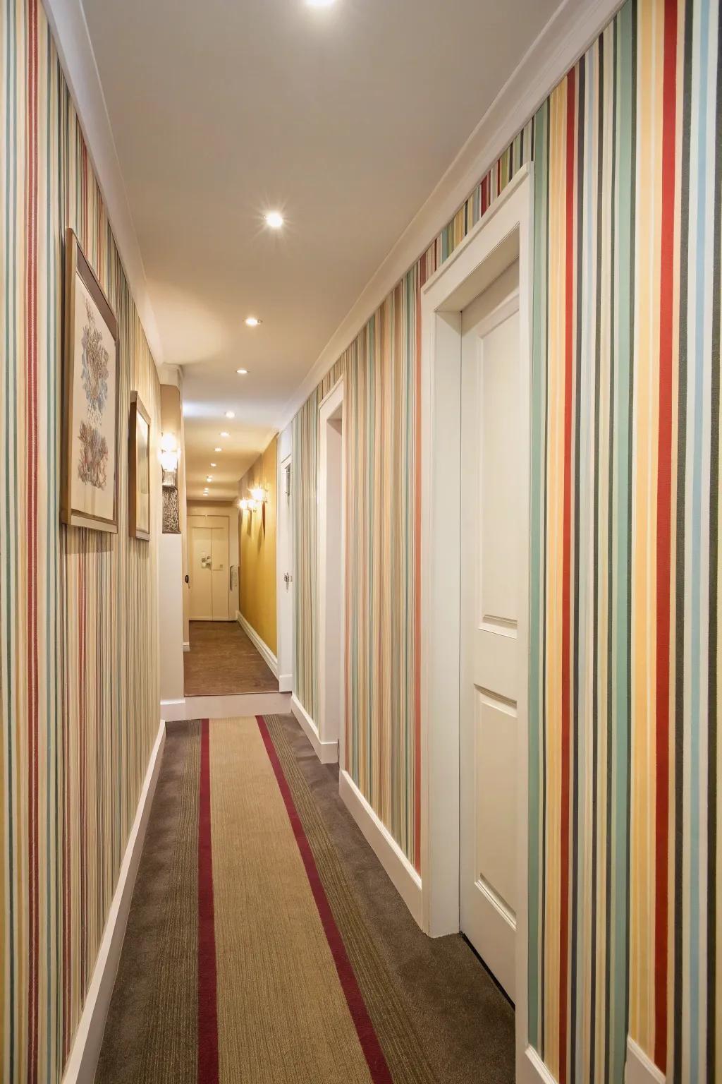 Hallway with retro striped mid-century wallpaper.