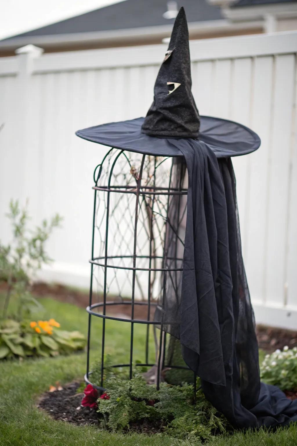 An enchanting hat stand that's straightforward yet stunning.