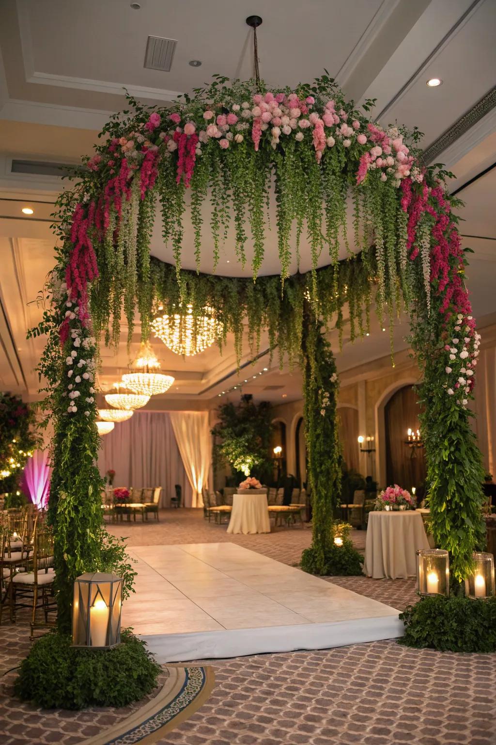 Hanging flowers develop a impressive drifting garden impression.