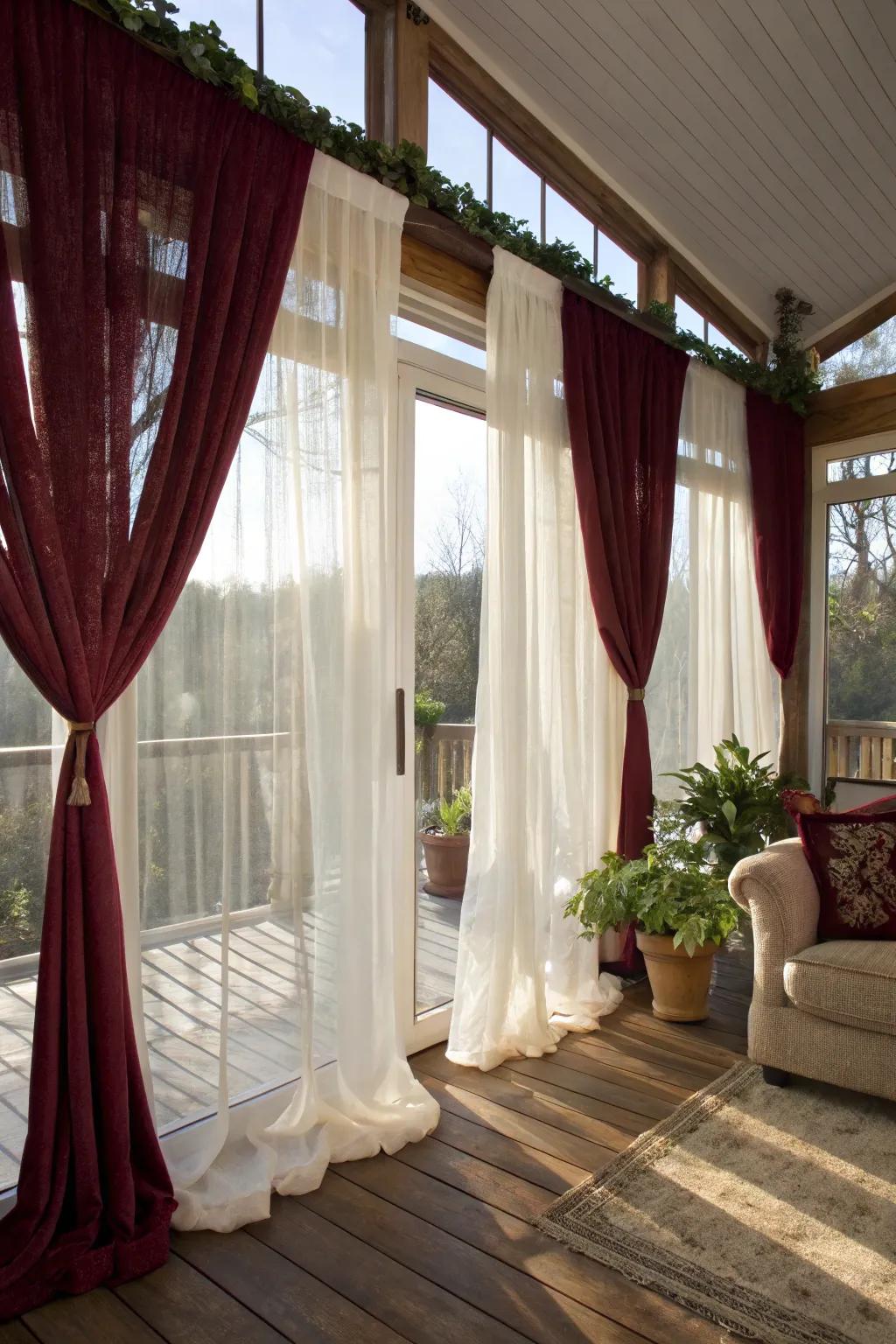 Combined textures in coverings create an attractive and inviting sunroom atmosphere.
