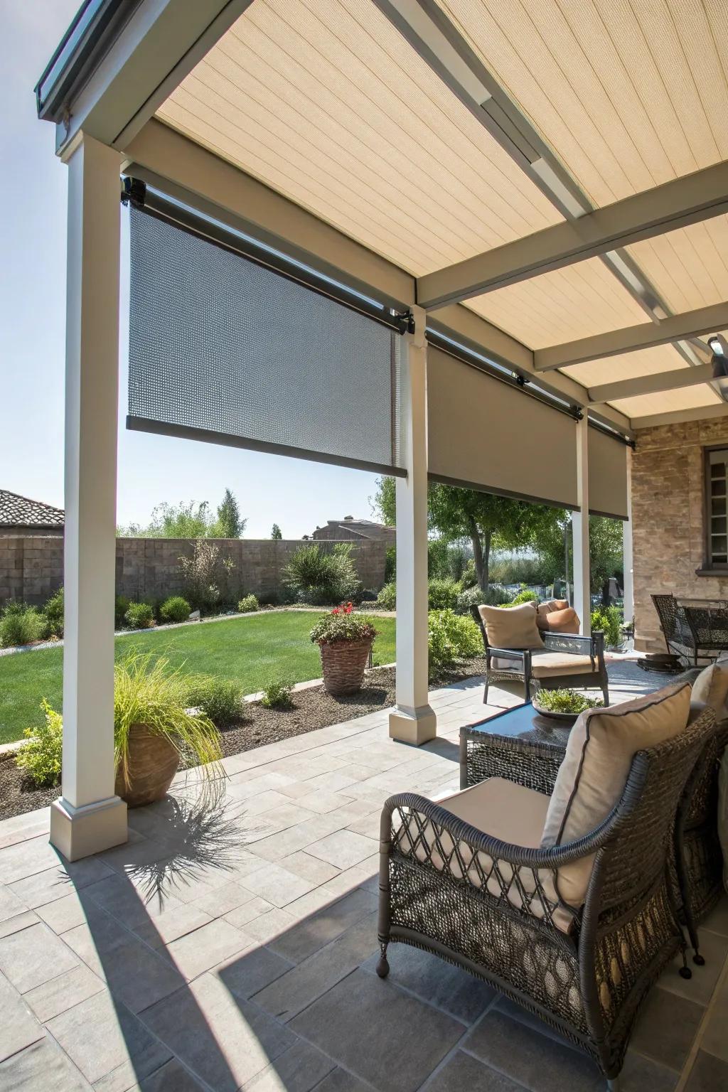 Retractable shades offer flexible sun defense on the lanai.