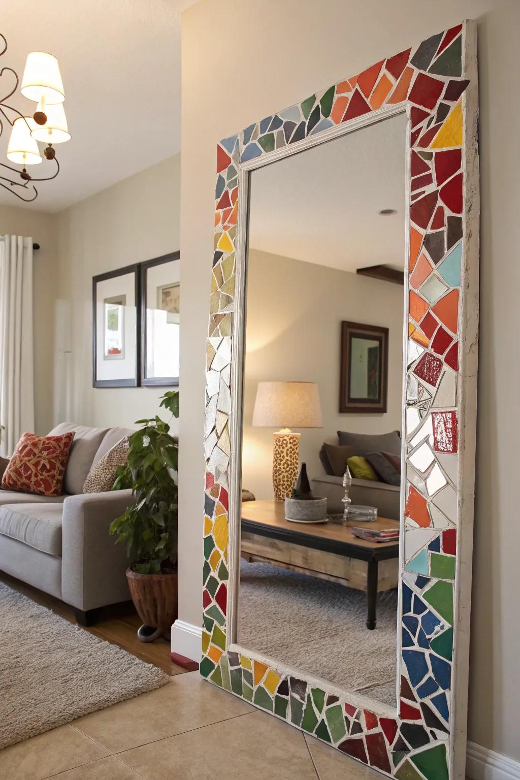 A reused mirror frame made from pieces of plates, bringing character to any room.