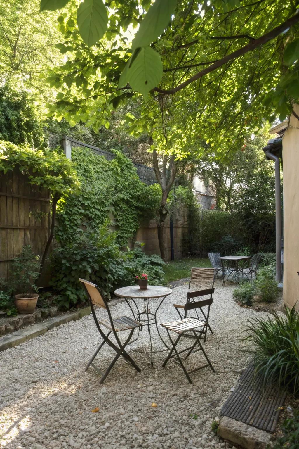 Gravel seating spaces are both practical and inviting.