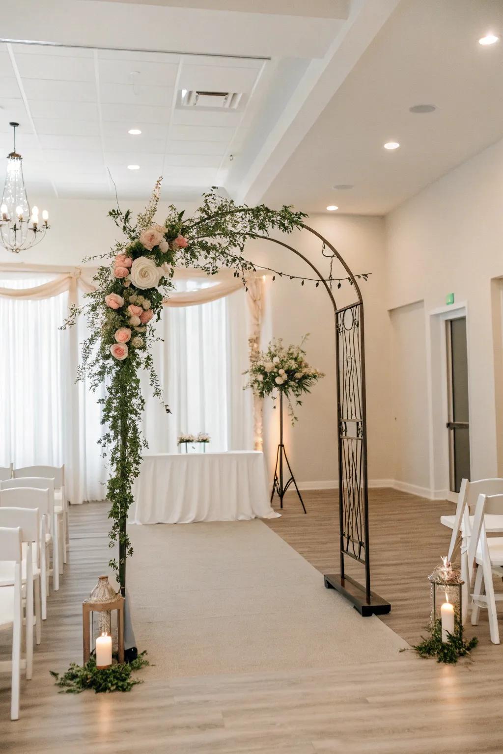 A basic arch emphasizes the wonder of the venue using minimum decoration.
