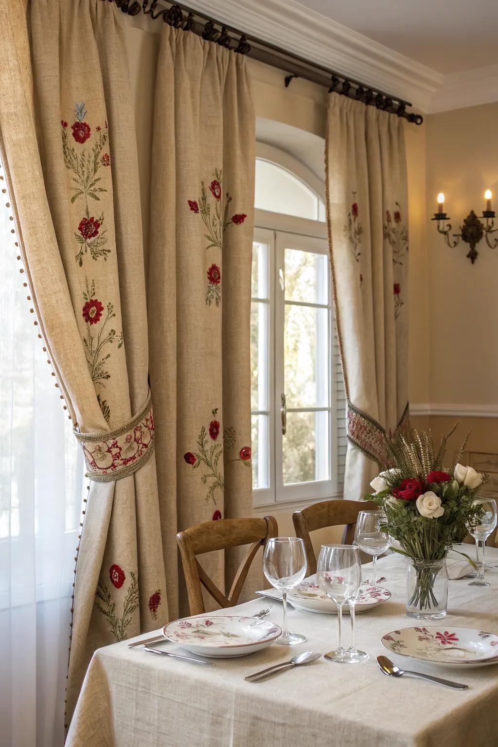 Personal charm with decorated woven fiber drapes.
