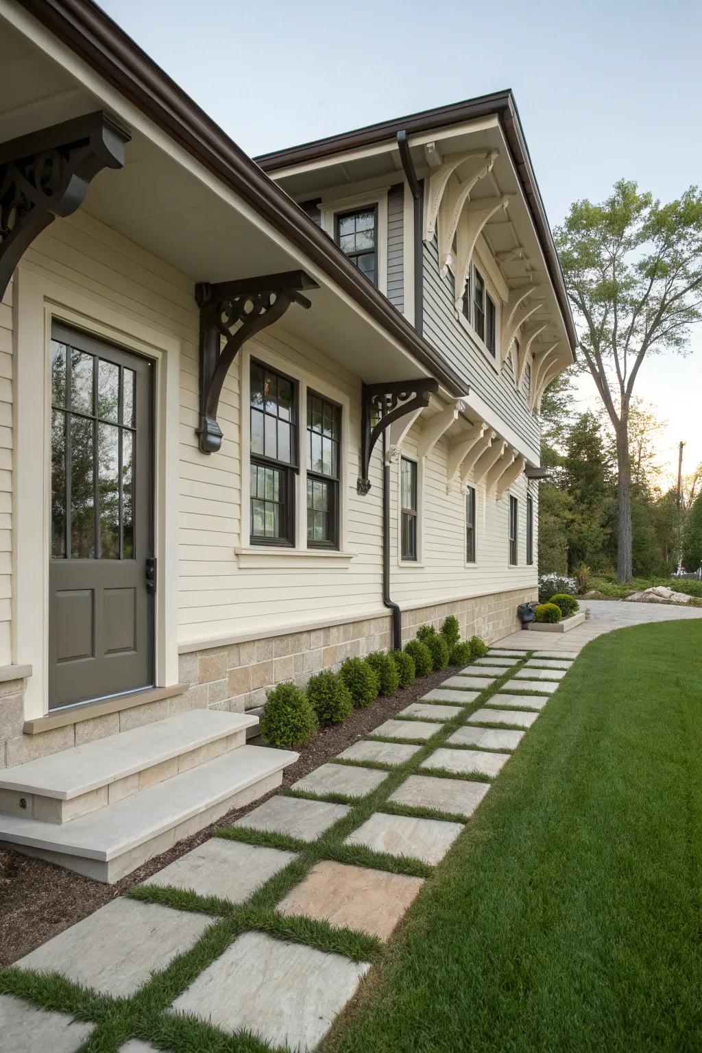 Graduated supports contribute singular architectural nuance and sophistication.