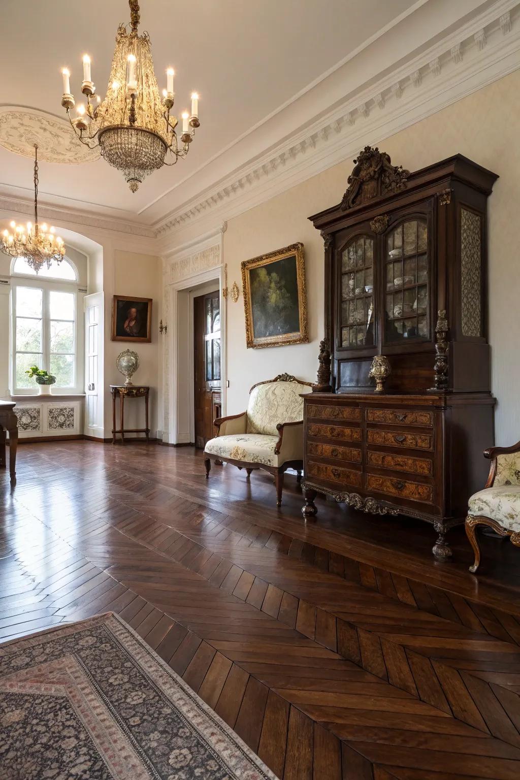 Underlay that supports your gothic aspirations.