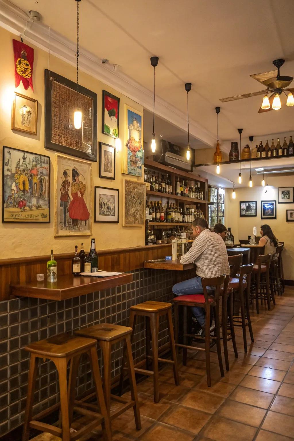 Regional art injects one-off persona and charm into a compact restaurant bar.