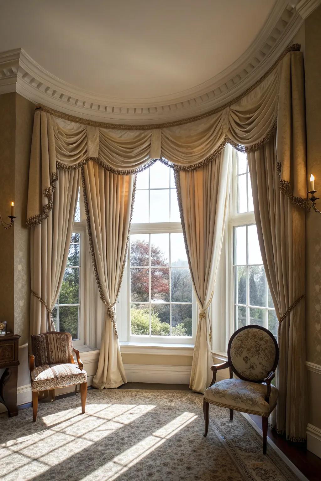 Teaming simple tops with side drapes creates a timeless design.