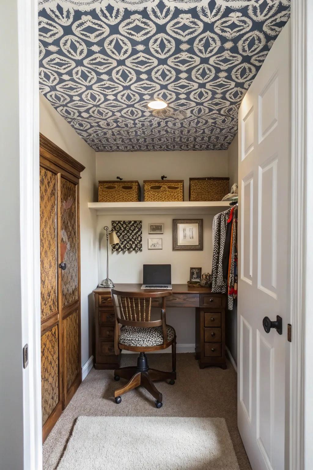 Add unexpected design elements to make your cloffice truly unique.
