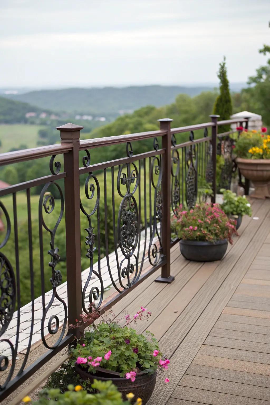 Intricately crafted borders introduce beauty and design to this deck.