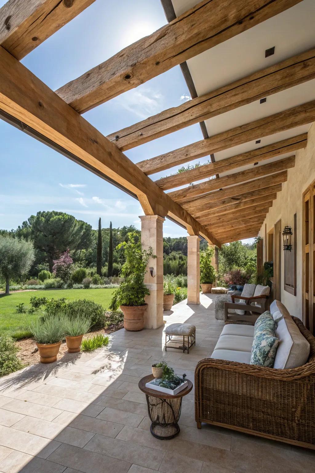 Smooth indoor-outdoor transition with beams.