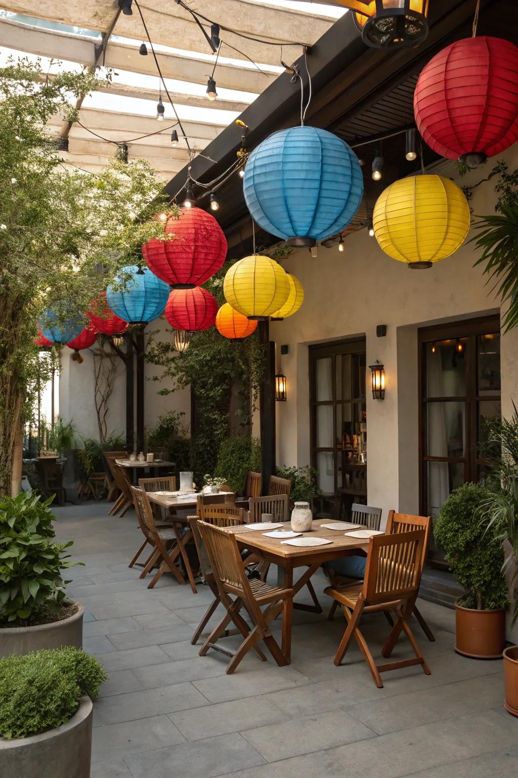 Paper pendants contribute a festive and colorful detail to courtyards.