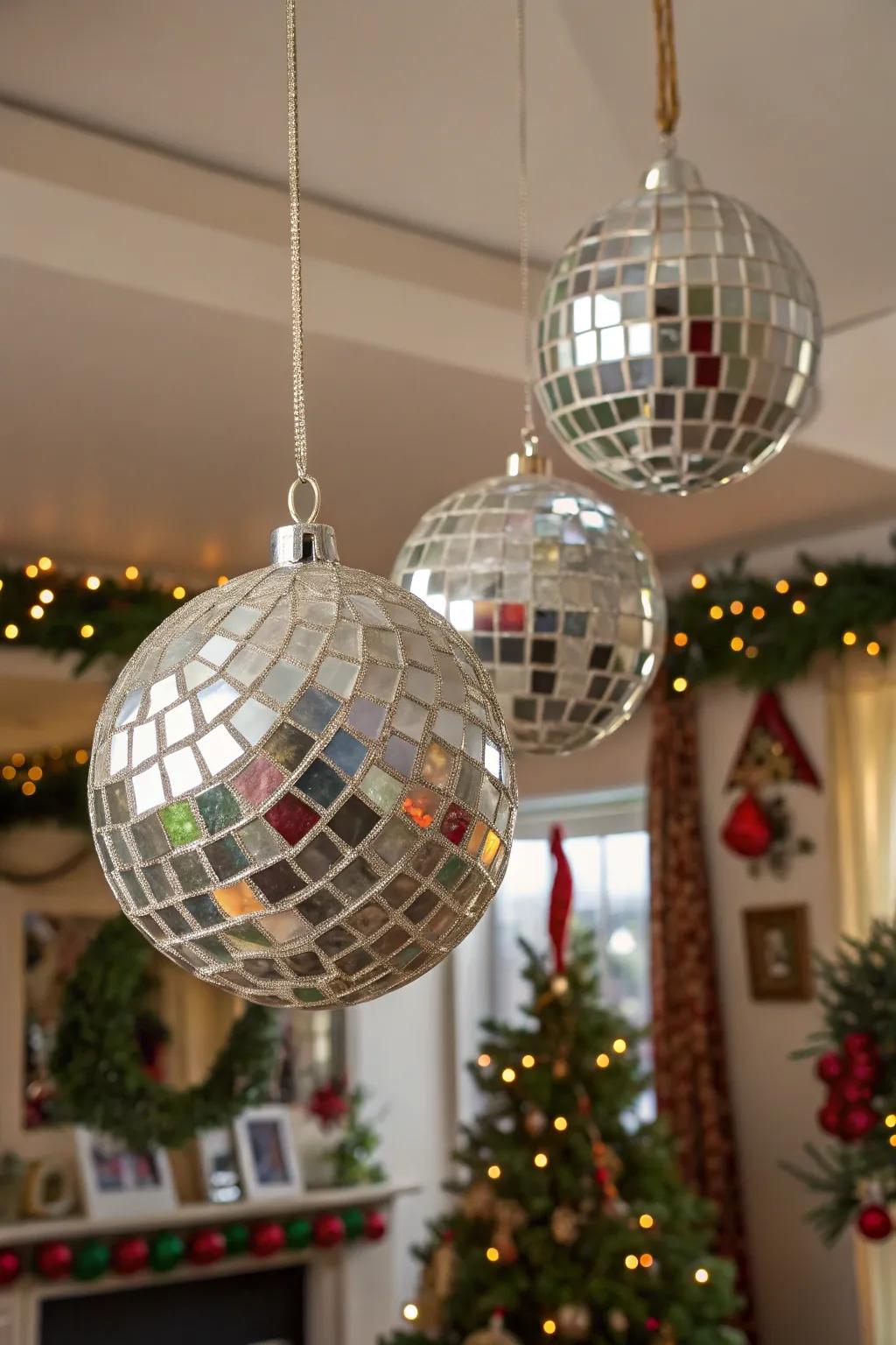 Hanging mirror ornaments bring sparkle to your decor.