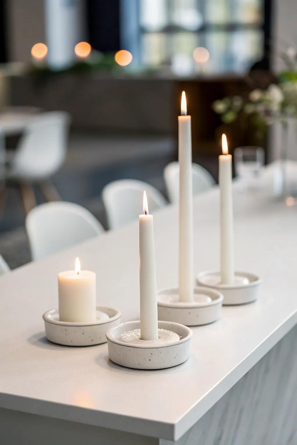 A polished and modern understated candle style.