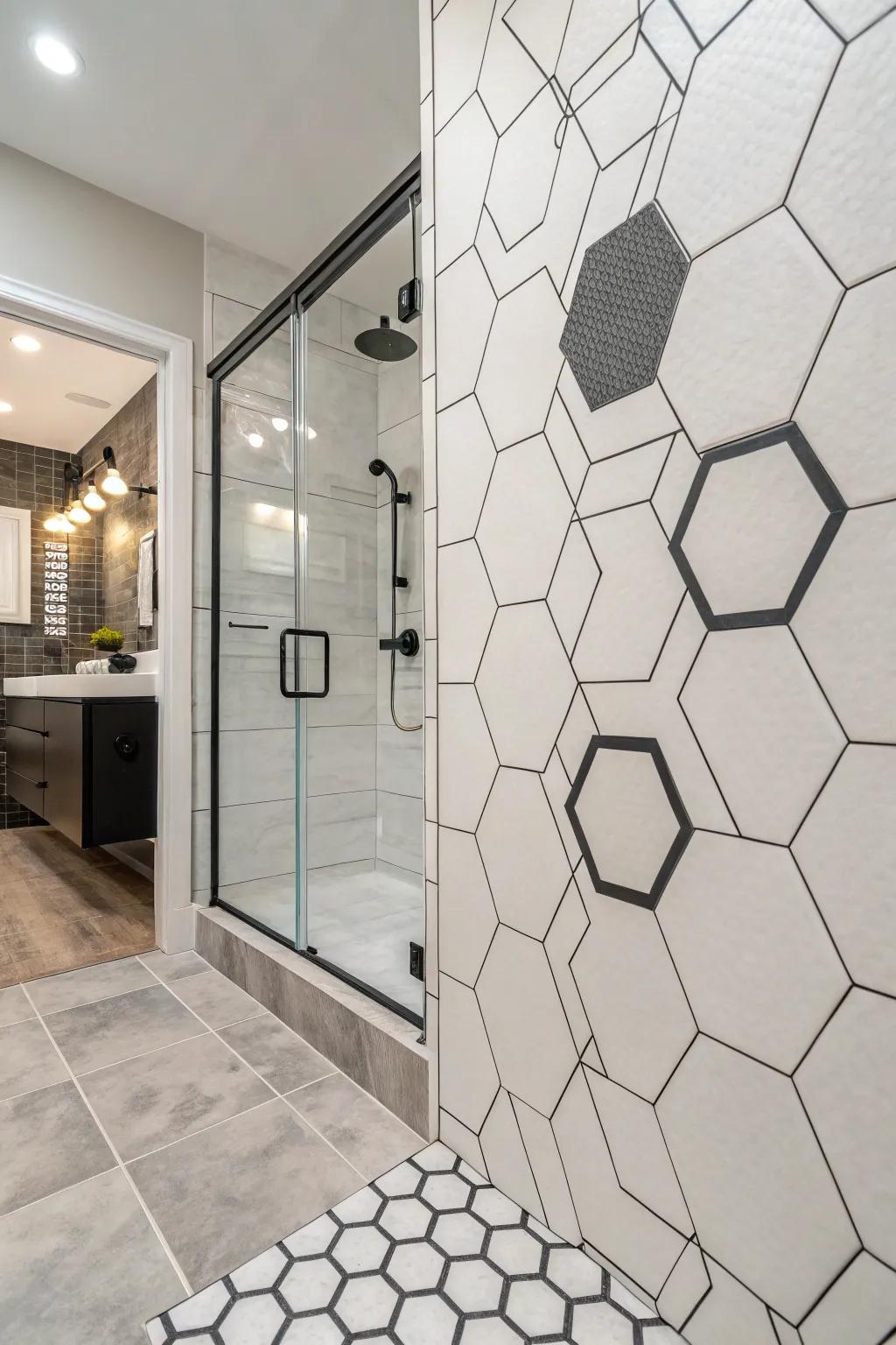 Hexagonal tiles bring a harmonious and modern touch to the shower.