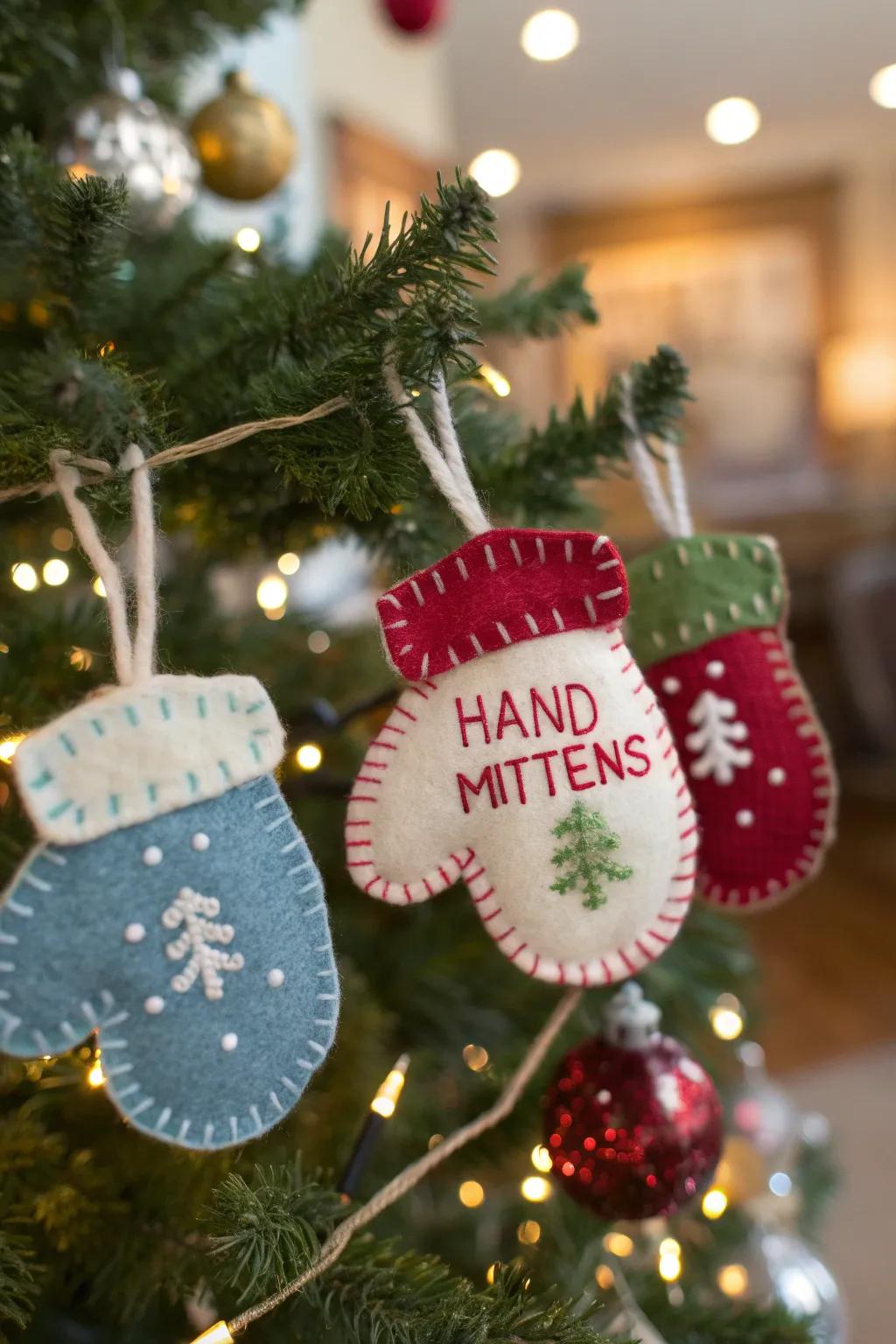 Enchanting plush hand covering garland appending a snug accent to the holiday ornamentation.