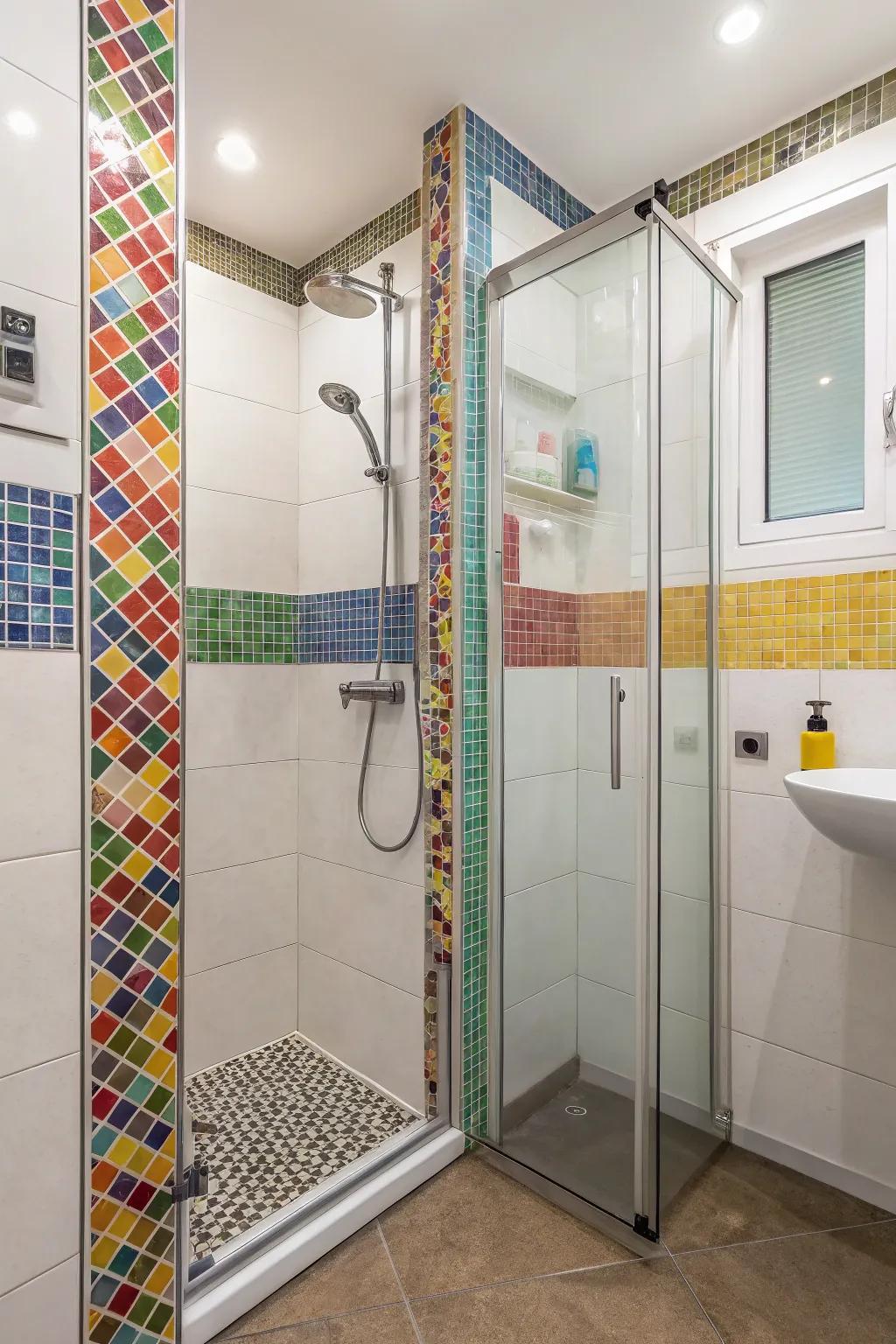 Tile patterns infuse character and style into a compact shower.