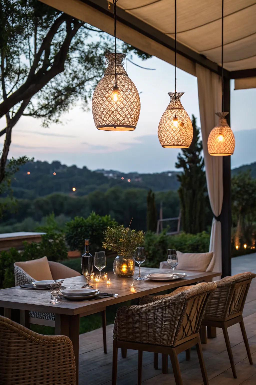 Elegant pendant lights enhance your alfresco eating experience.