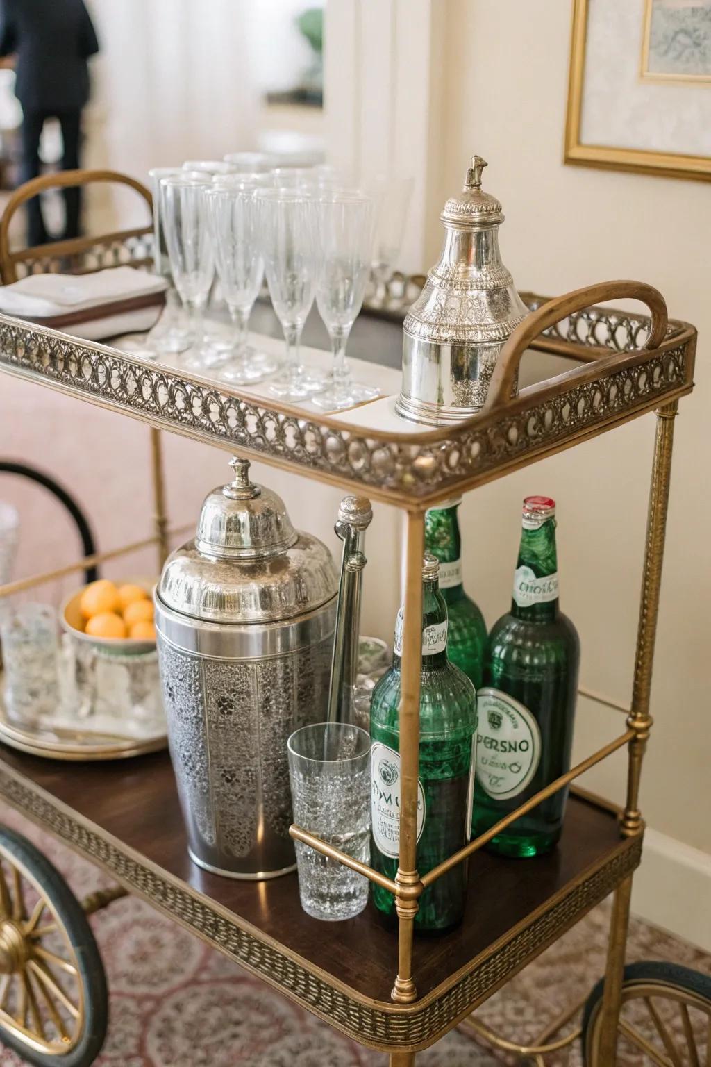 A mobile bar with vintage charm and personality.