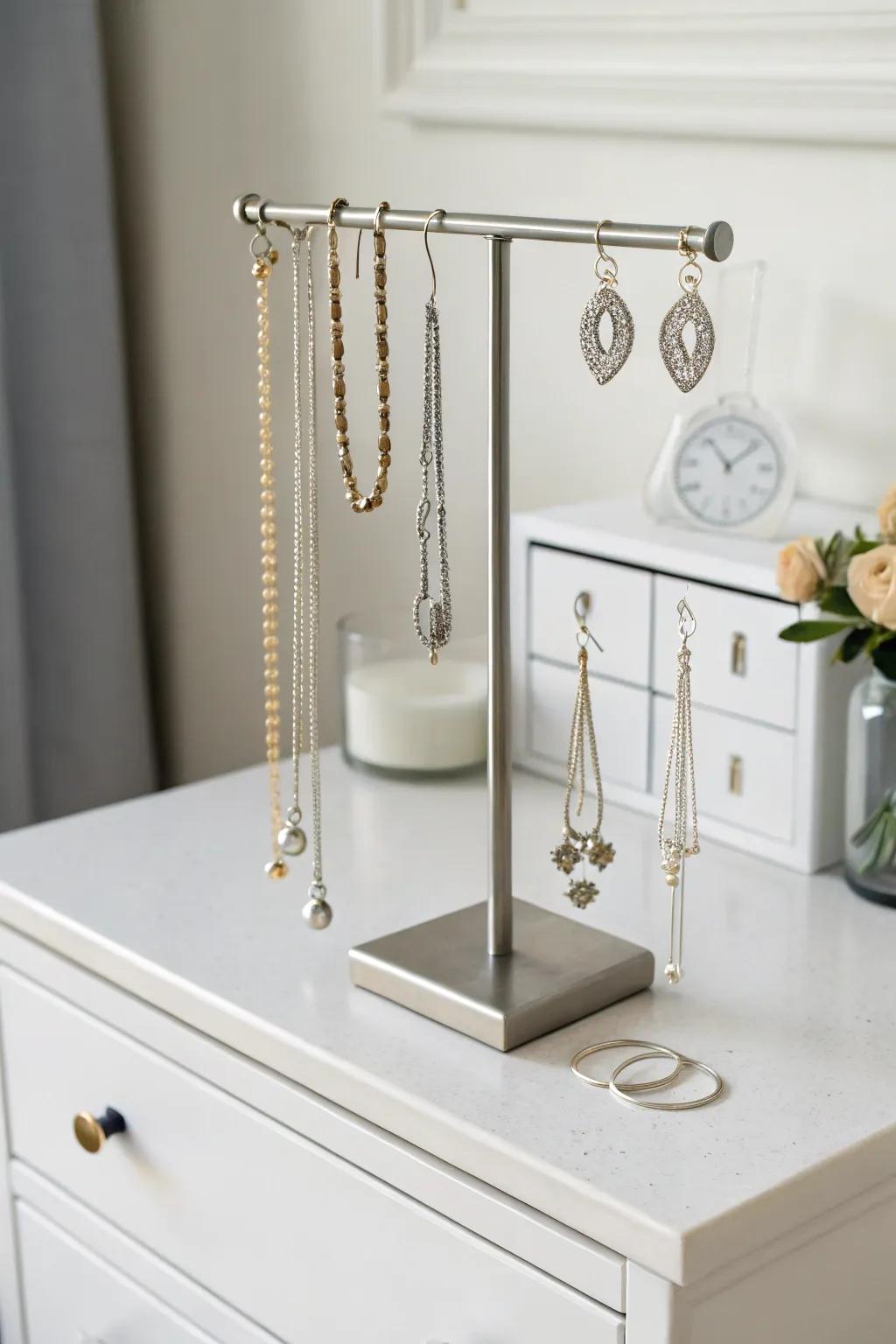A minimalist metal stand for jewelry
