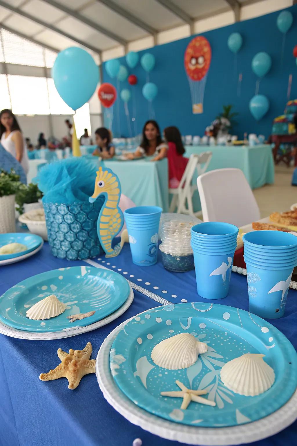 Bring the ocean to your backyard with a Beneath the Waves Expedition.