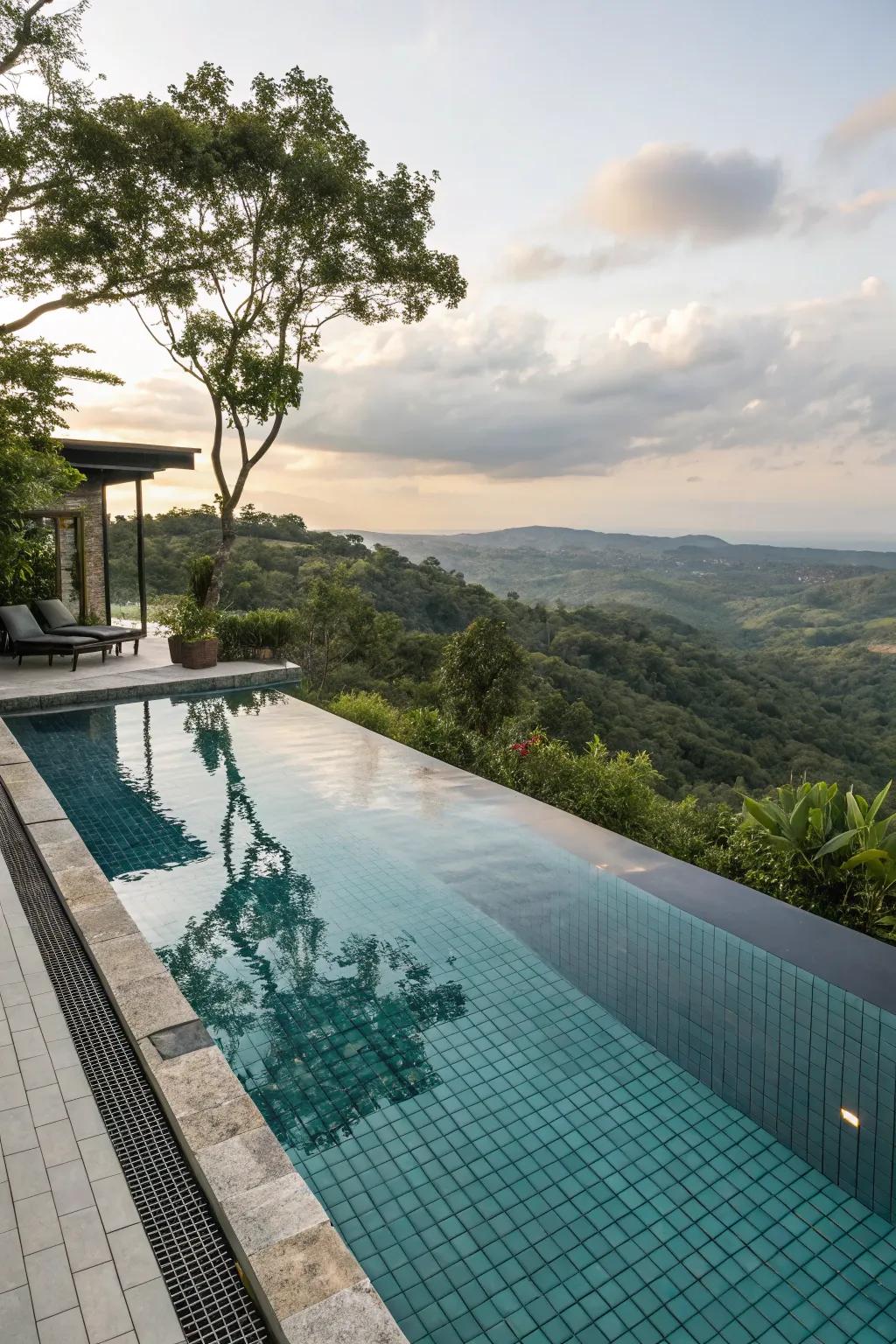 Endless edges create a smooth and fancy pool experience.