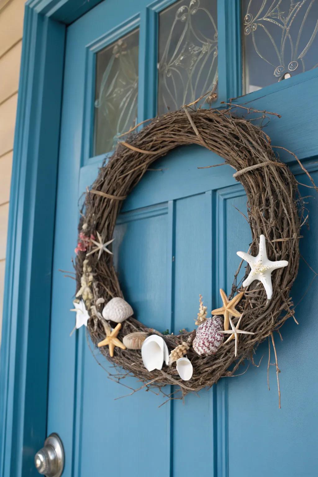 Convey the shore to your doorway with a beach-inspired wreath.