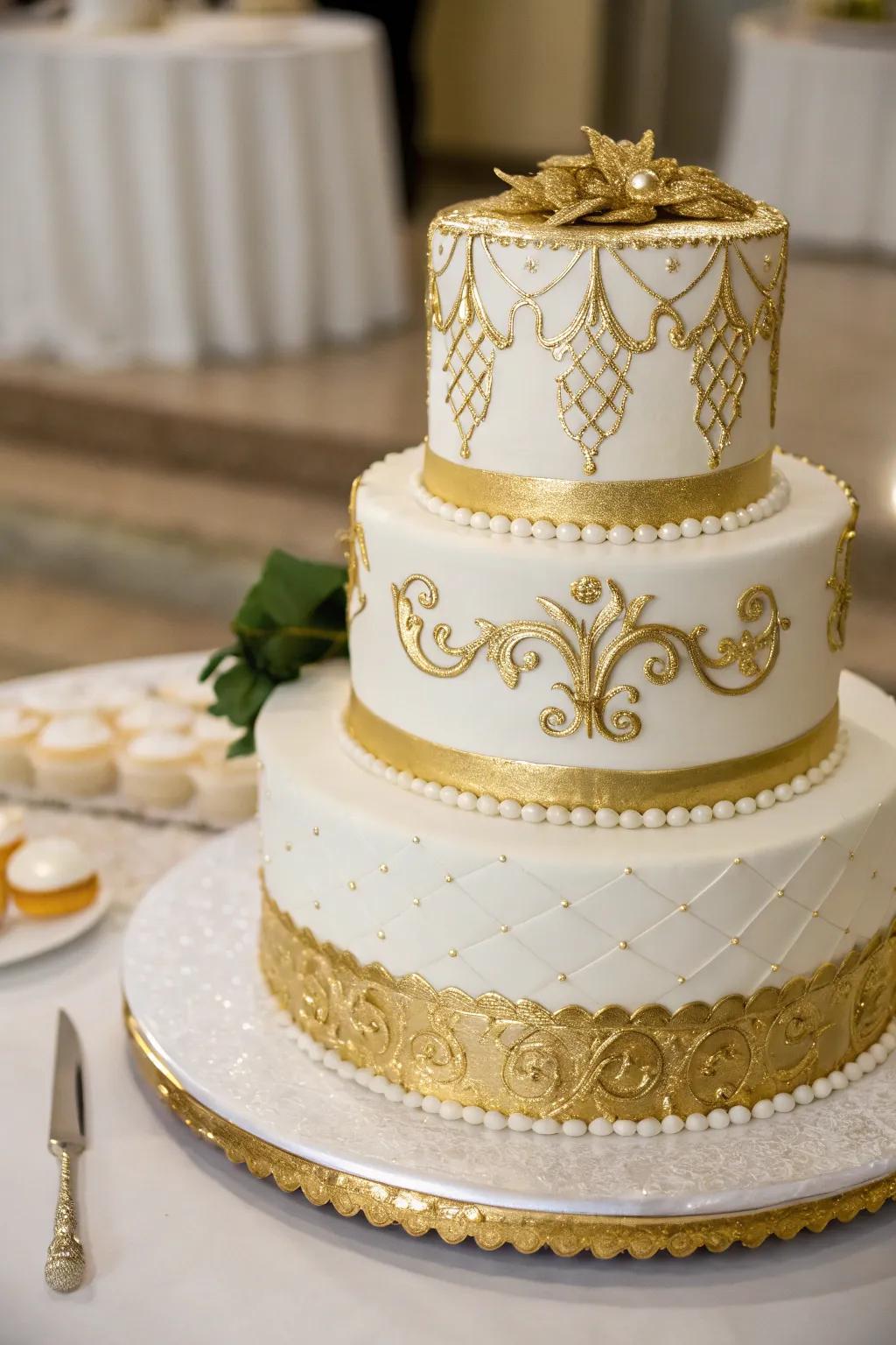 A wedding cake with gilded metallic details for added sophistication.