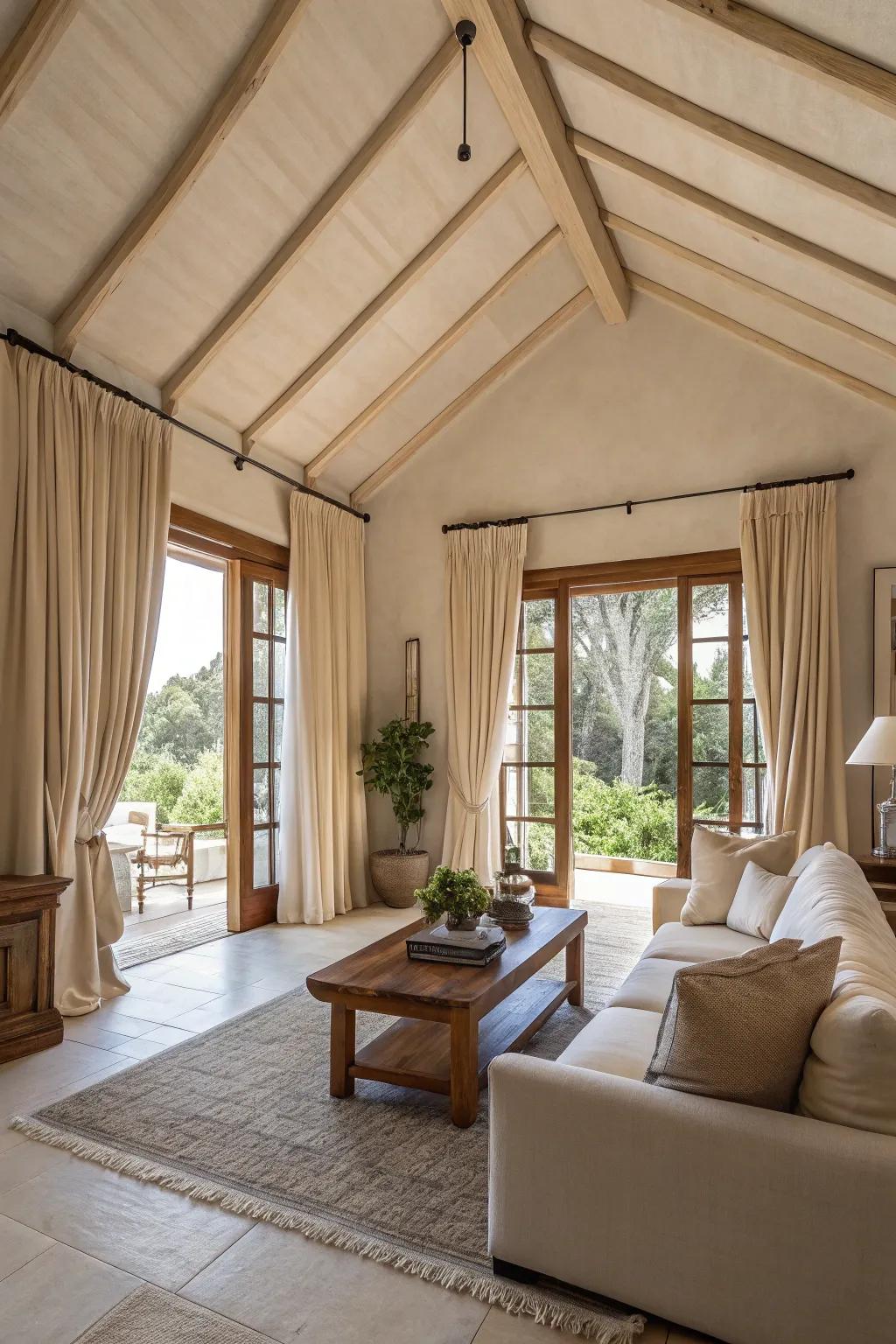 Subtle curtains for a sophisticated appearance