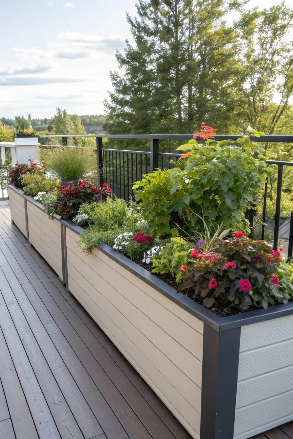 Garden boxes incorporated into skirting amplify the organic sensation.