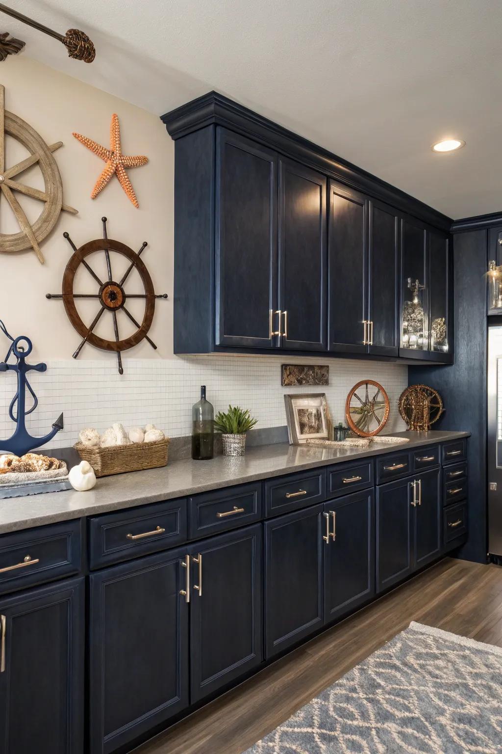 A kitchen featuring dark cabinets with deep blue details for a sophisticated seaside theme.