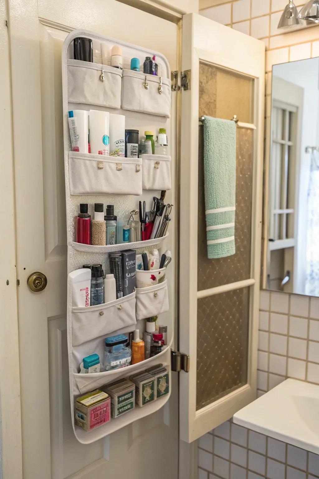 The inside of a cabinet door has shelves and pouches for keeping small bathroom items in order.