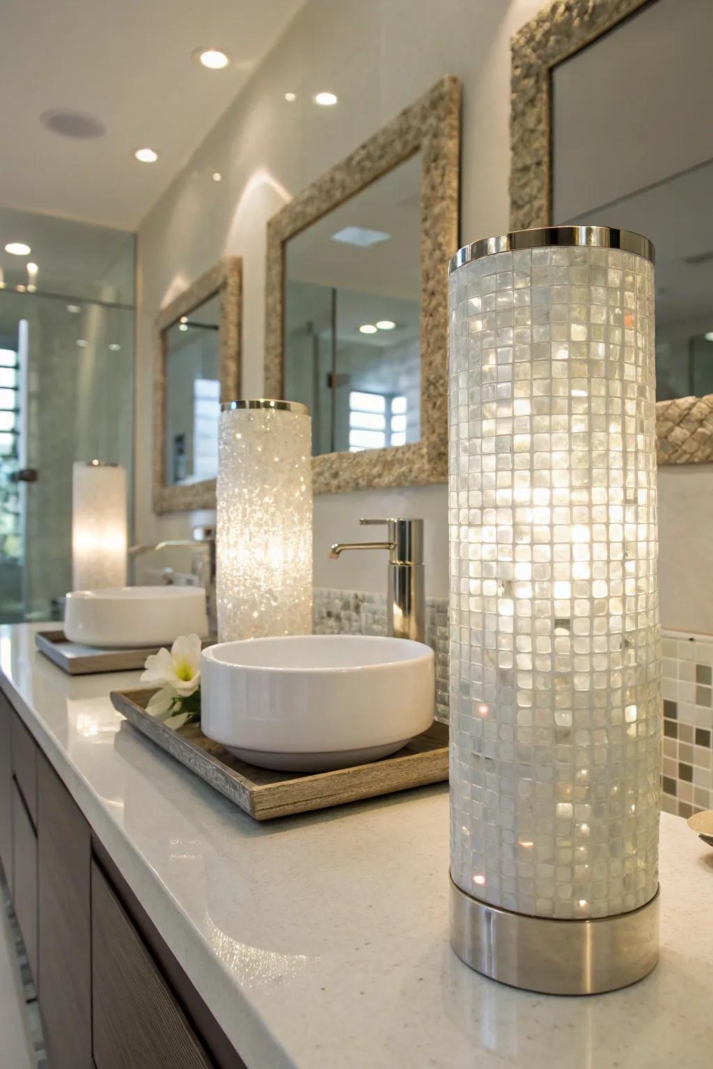 Smart lighting can emphasize the inherent shine of nacre tiles.