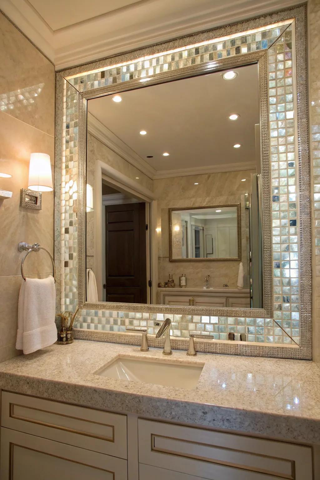A nacre mirror frame introduces a dash of sophistication and flair.