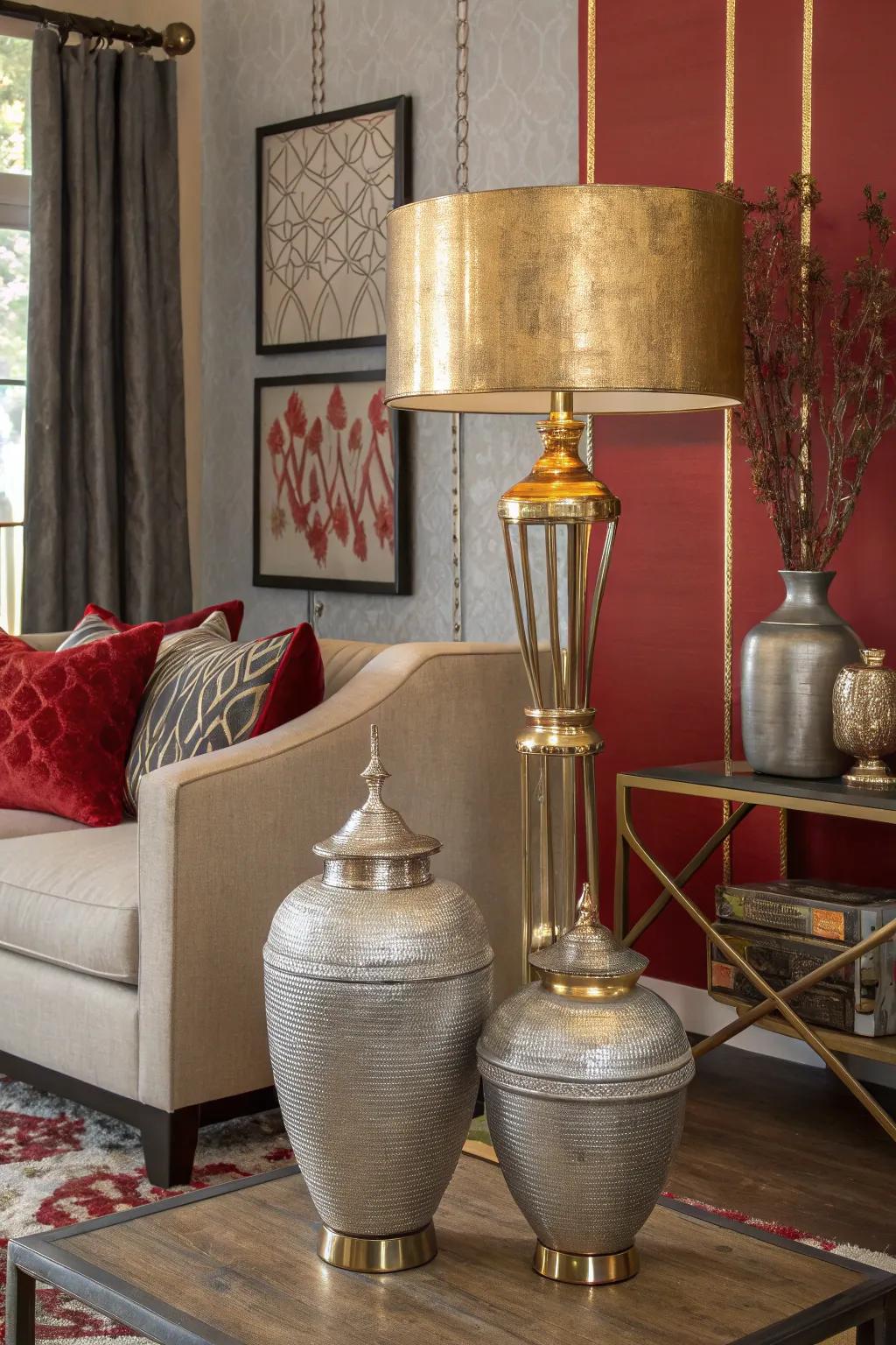 Metallic finishes supply a hint of elegance to the color scheme.