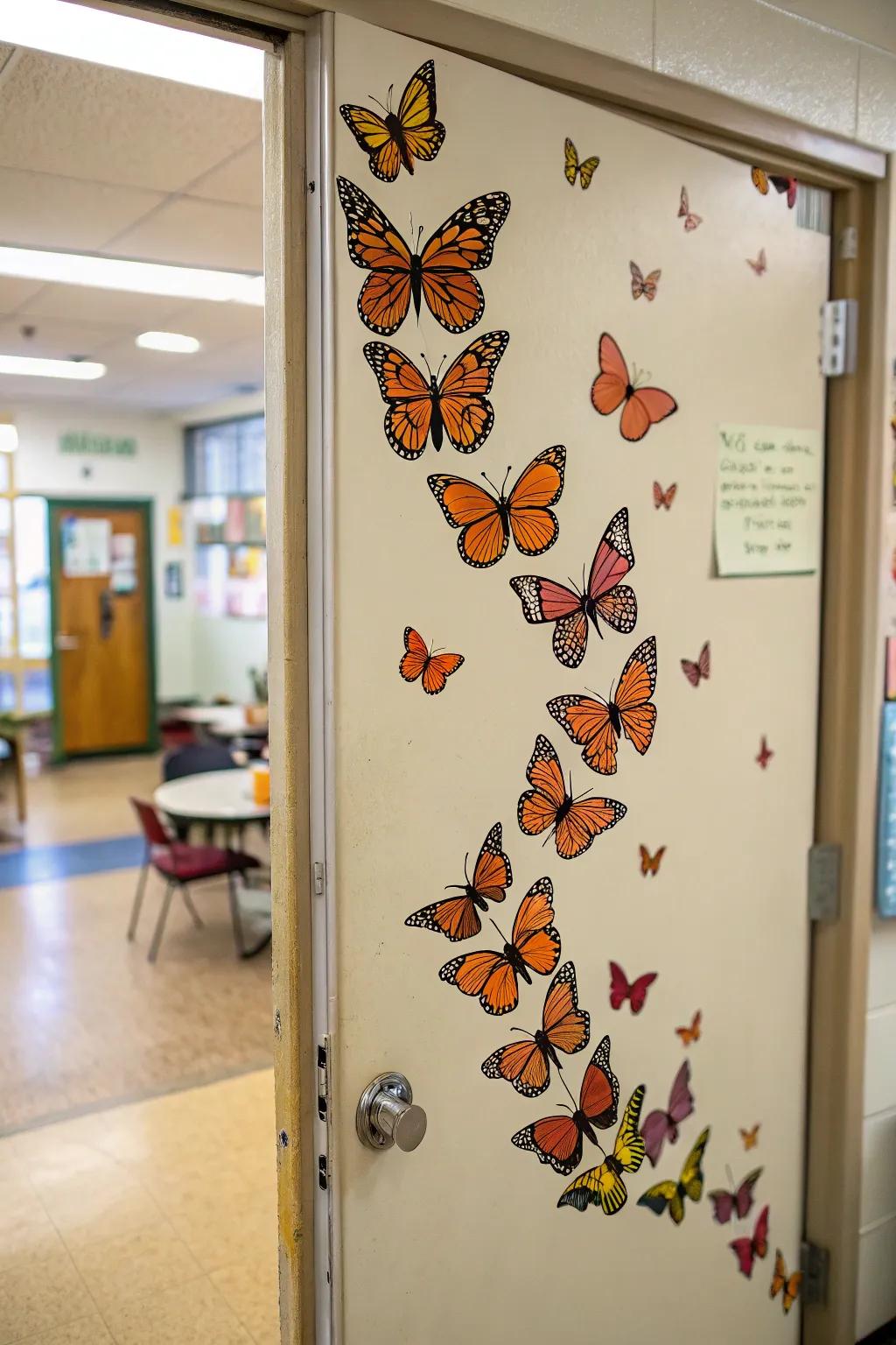 Direct the gaze with a stunning stream of flutter shapes.