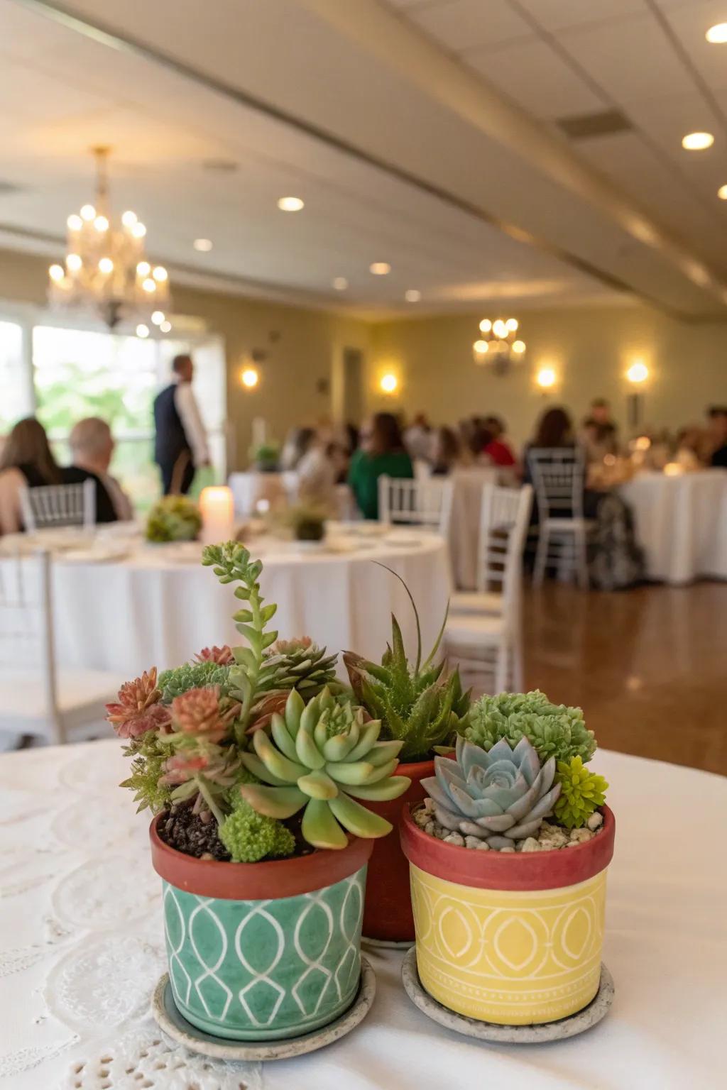 Potted plants as centerpieces: environmentally friendly and stylish.