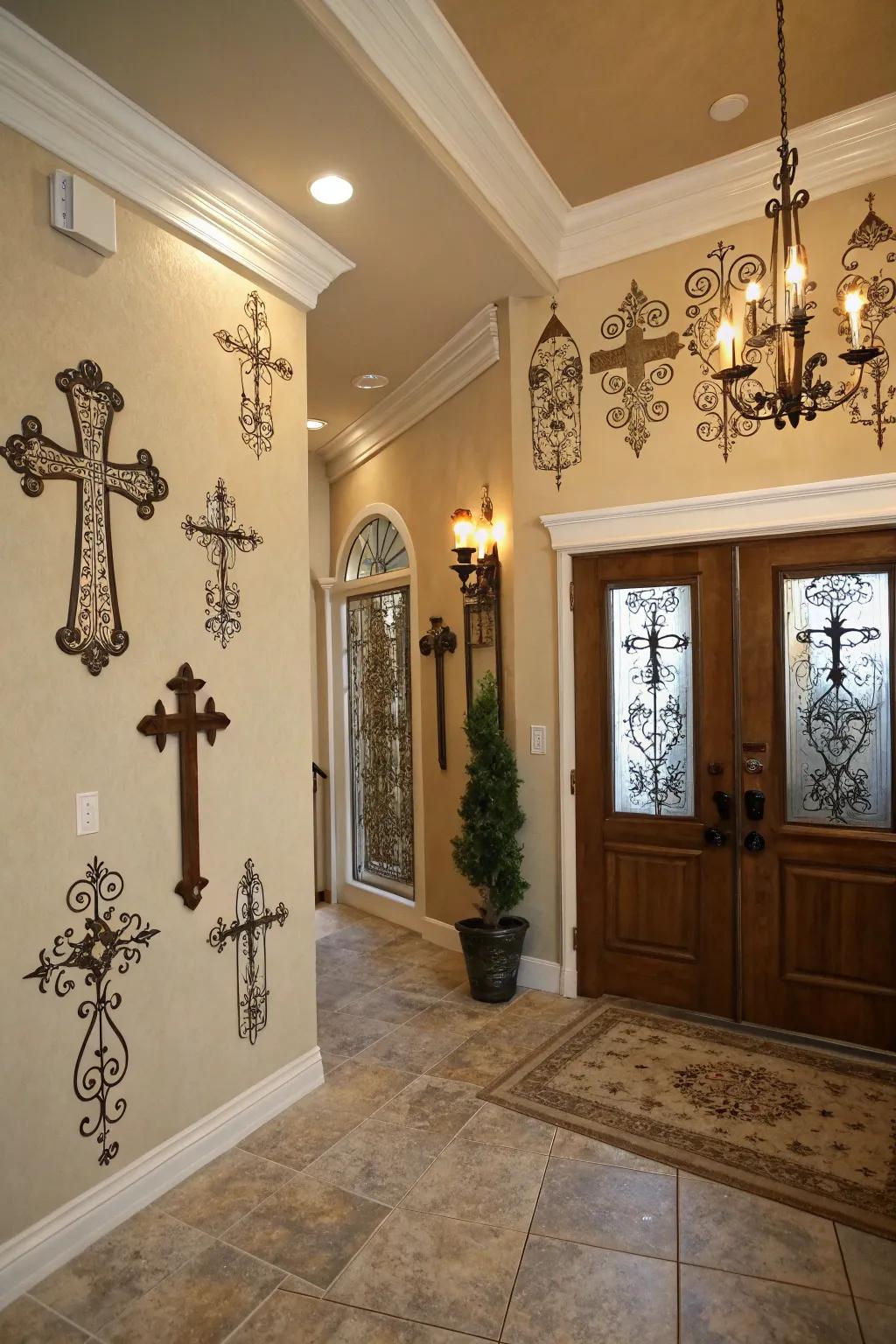 An inviting foyer featuring symbol decor.