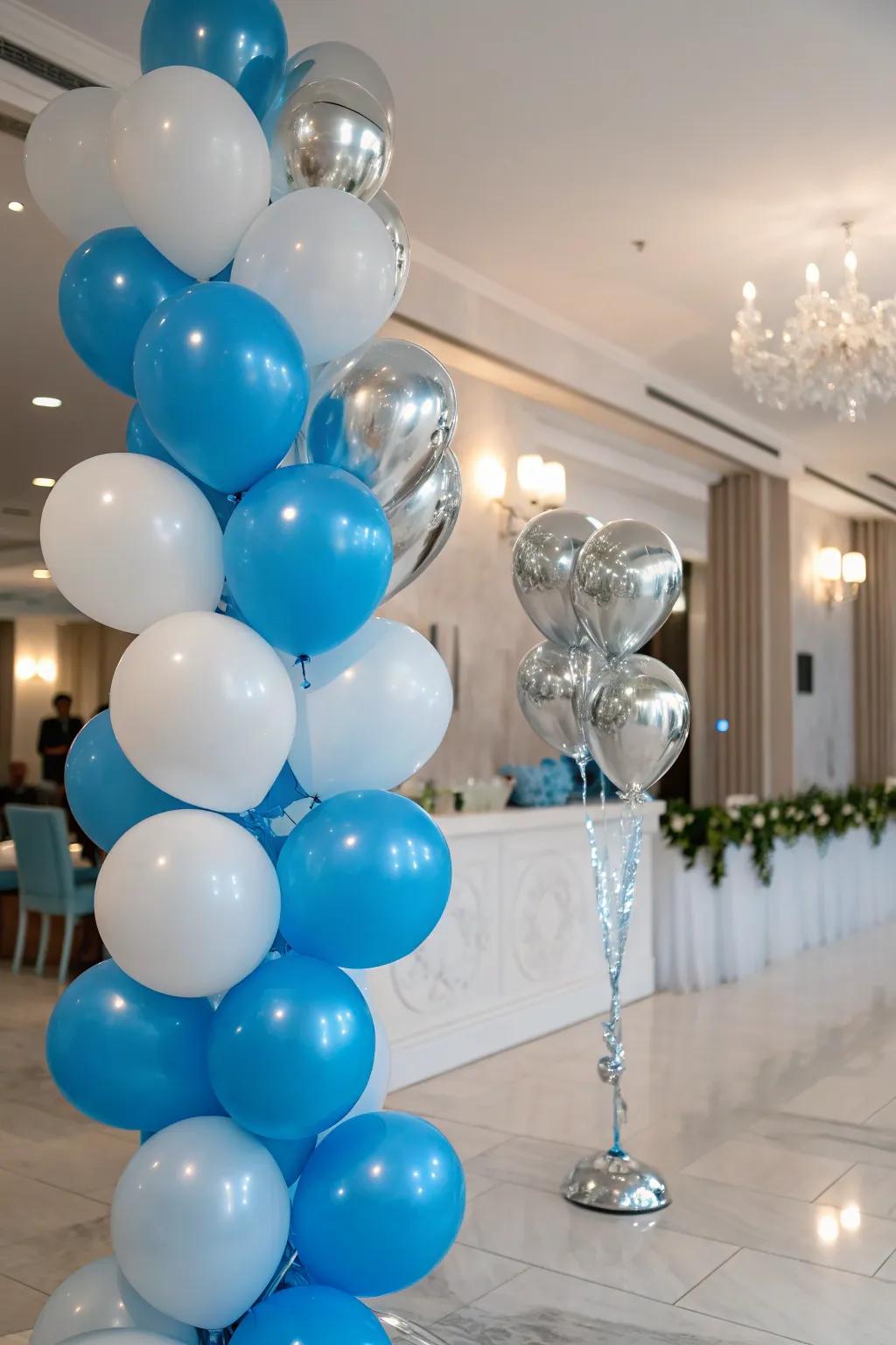 Metallic accents add sparkle and glamour to your balloon decor.