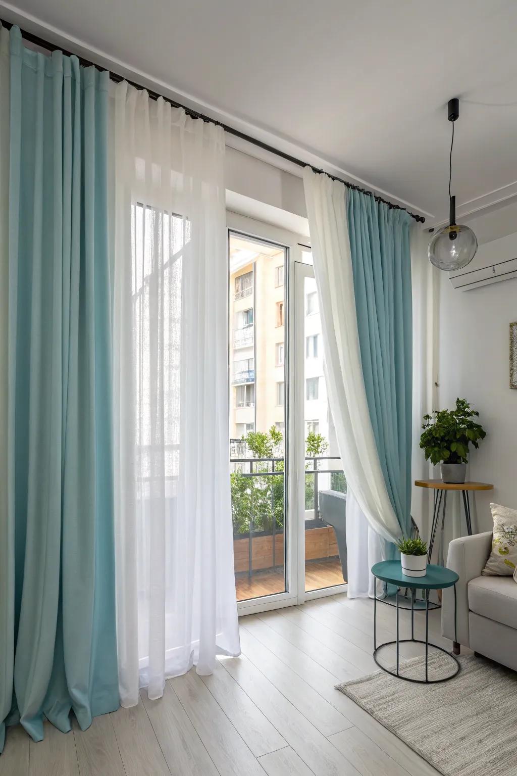 A dual rod system offers versatility and style in this refined apartment.