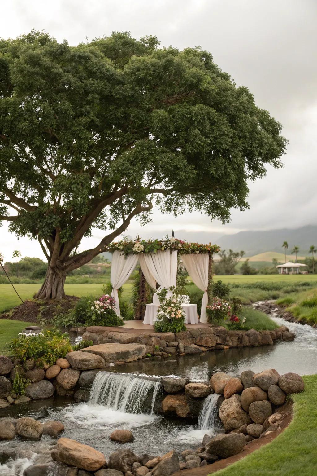 Embrace inherent elements for a smooth open-air wedding.