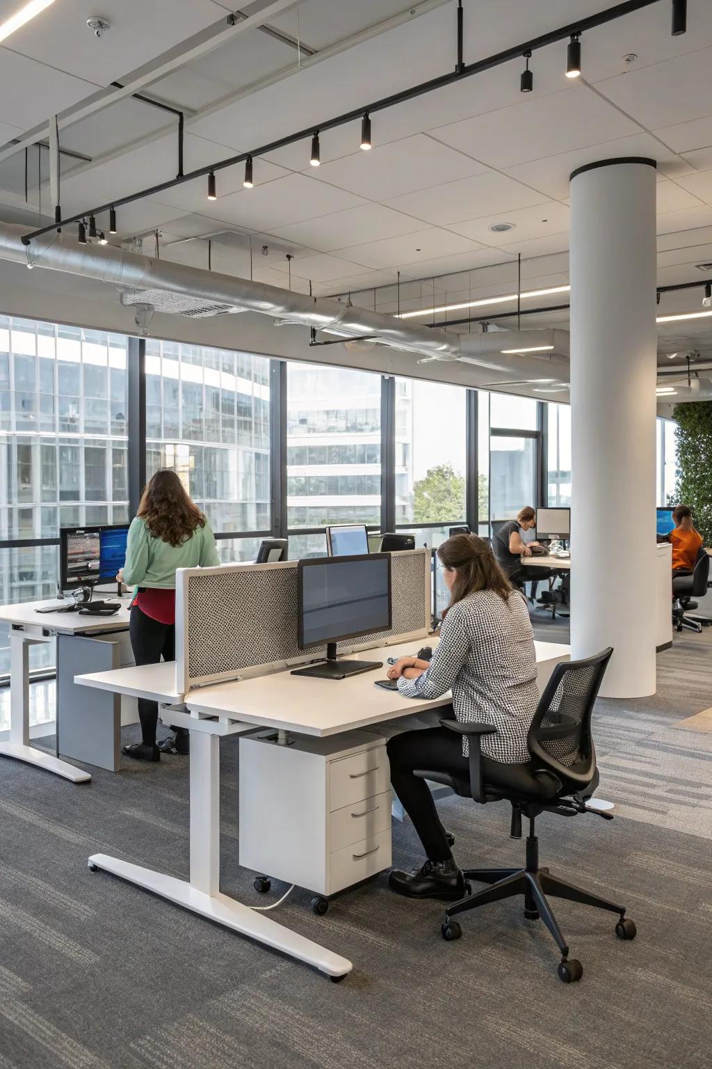 Adaptable areas cater to diverse preferences.