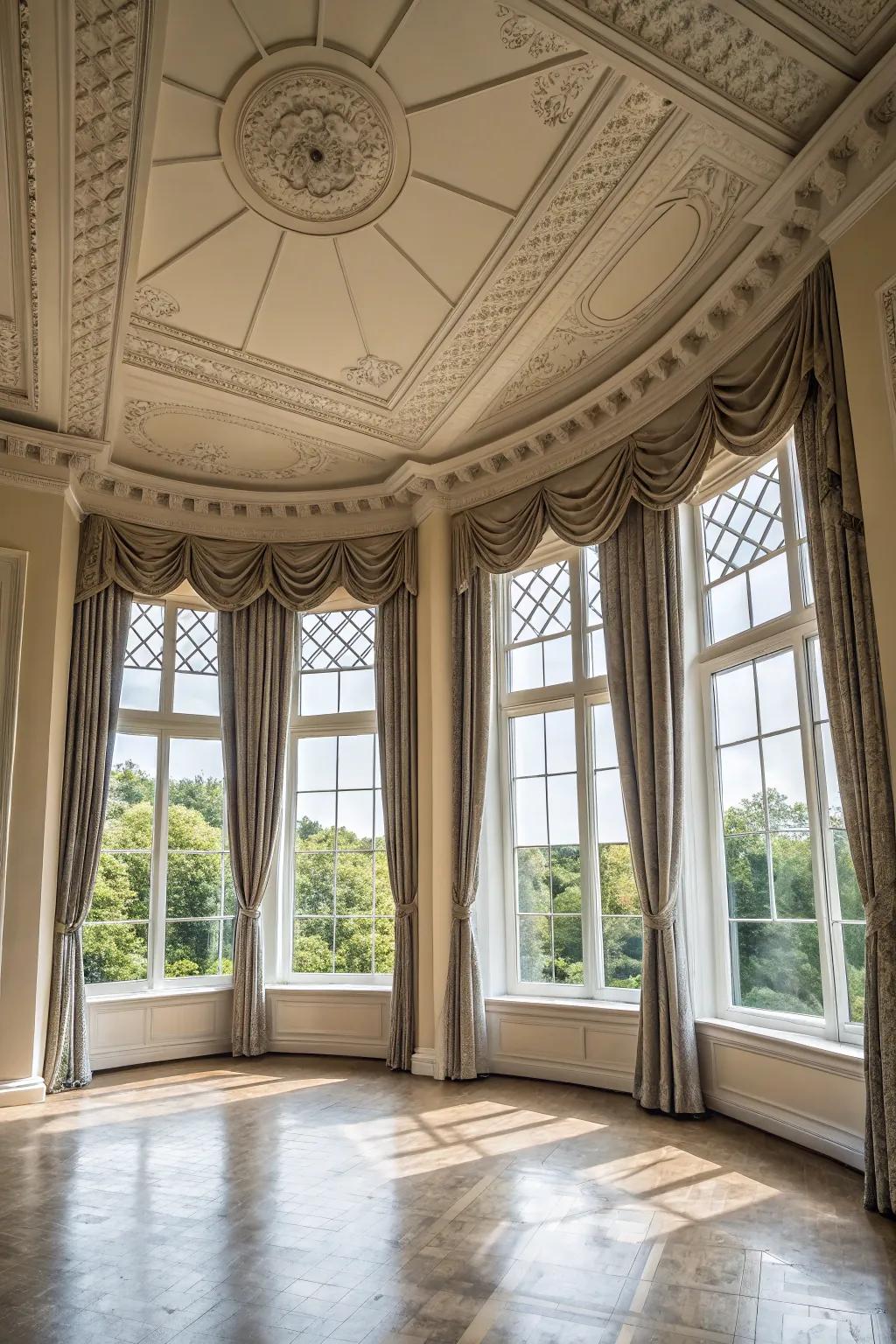 Ceilings that complement large windows enhance all-natural light and views.